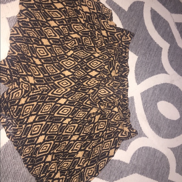 Light brown and black shorts - Picture 1 of 2